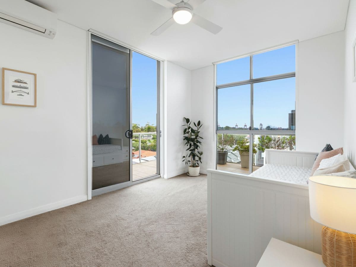 2520/43-45 Wilson Street, BOTANY, Botany - Thumbnail 6