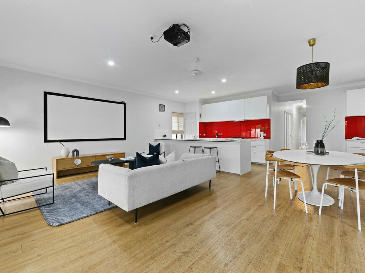75 Nellie Street, NUNDAH, Nundah - Thumbnail 2
