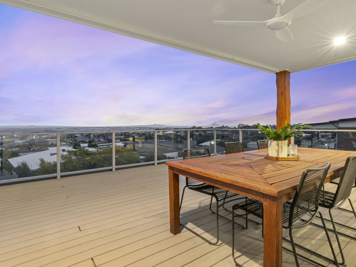 11-13 Frogmore Way, HIGHTON, Highton - Thumbnail 2