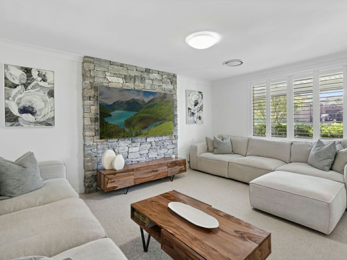 32 Kisdon Crescent, PROSPECT, Prospect - Thumbnail 3