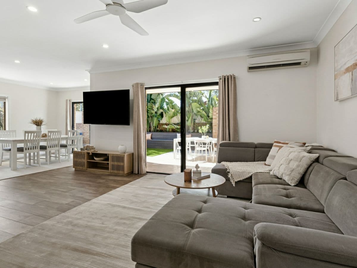 1/50 MacKenzie Street, REVESBY, Revesby - Thumbnail 2