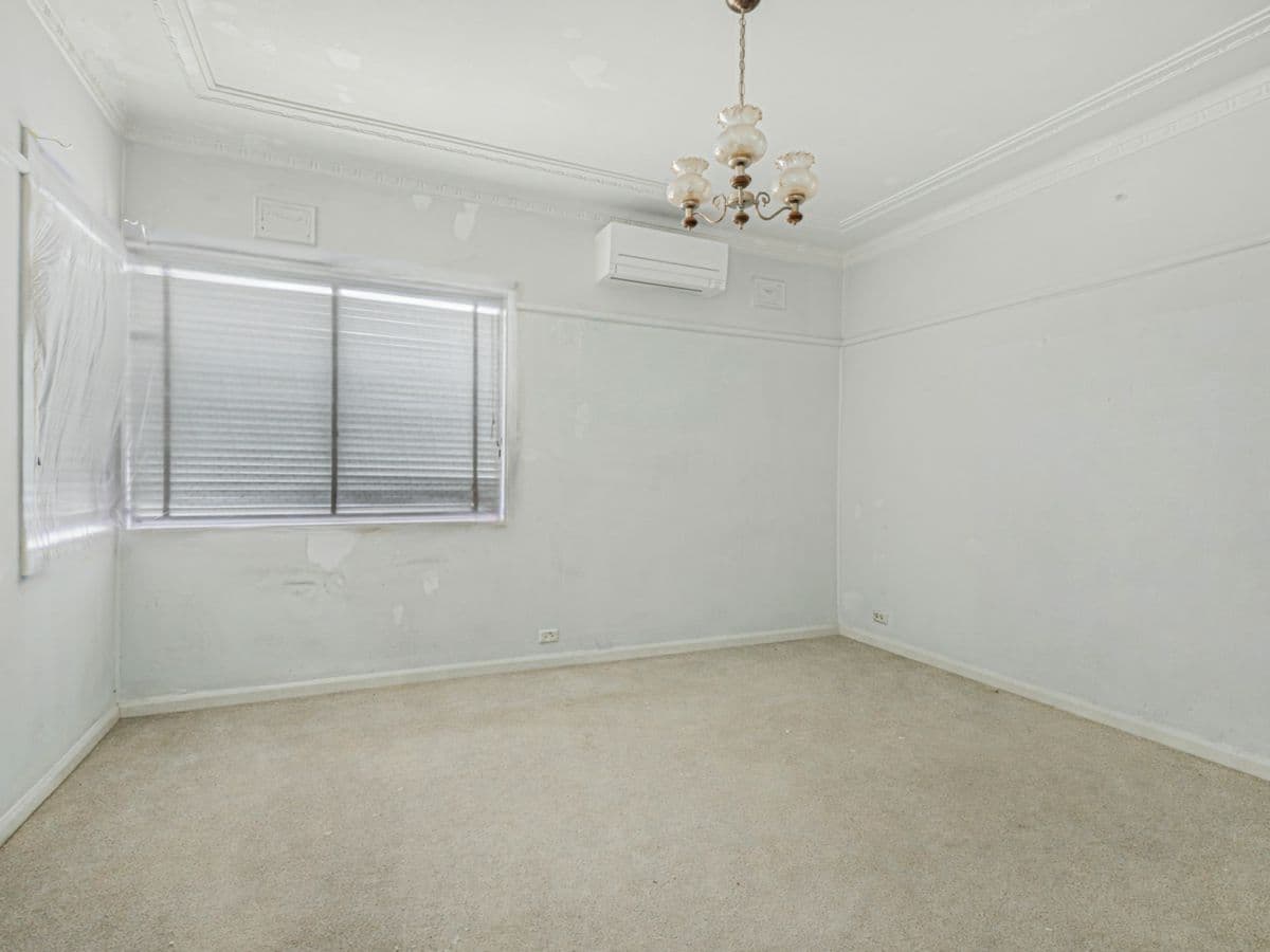 63 Pendle Way, PENDLE HILL, Pendle Hill - Thumbnail 4