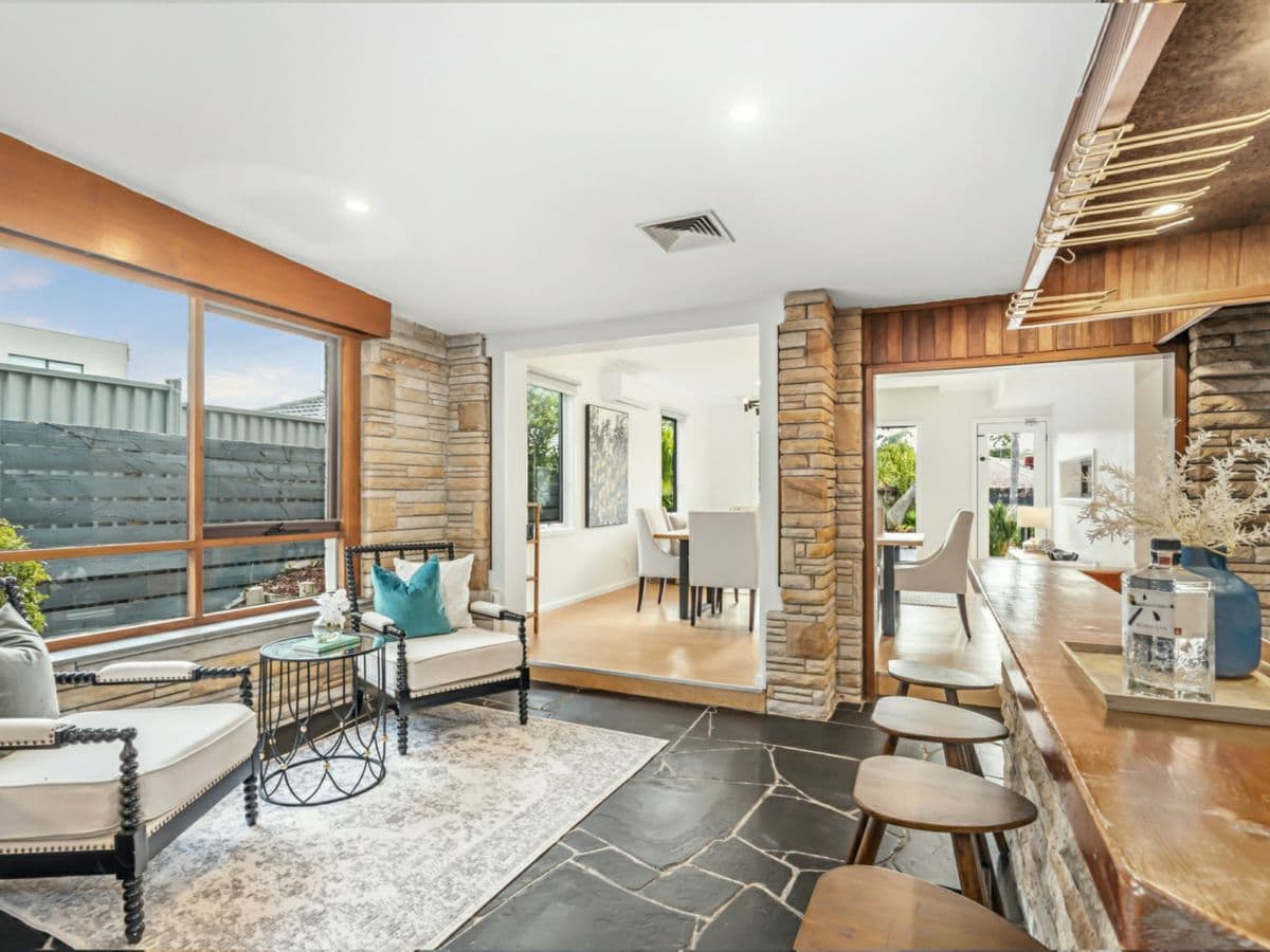 9 Clarke Street, TEMPLESTOWE, Templestowe - Thumbnail 3