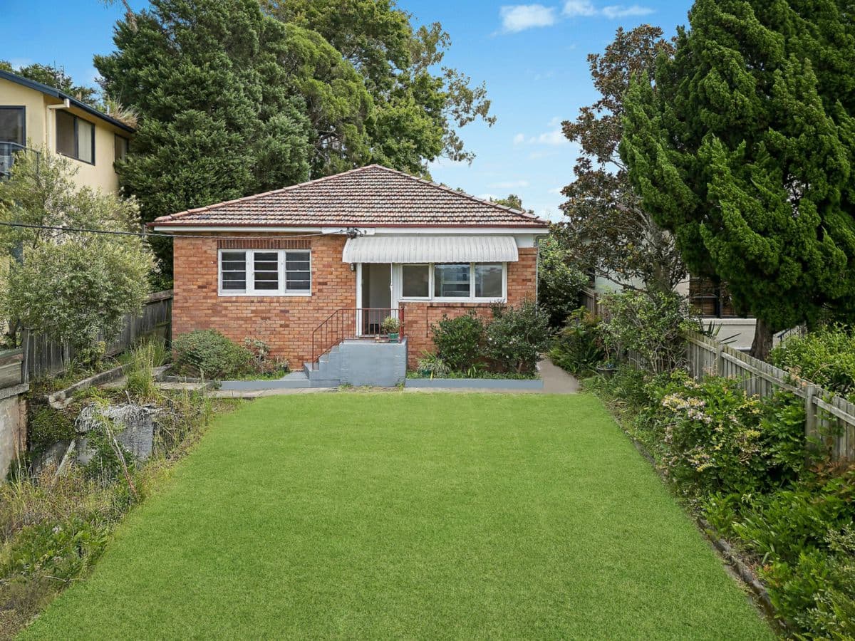 76 Albany Street, POINT FREDERICK, Point Frederick - Image 1