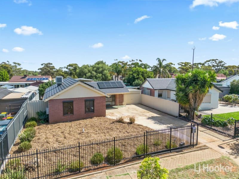 9 Justinian Street, Elizabeth Downs, Elizabeth Downs - Image 1