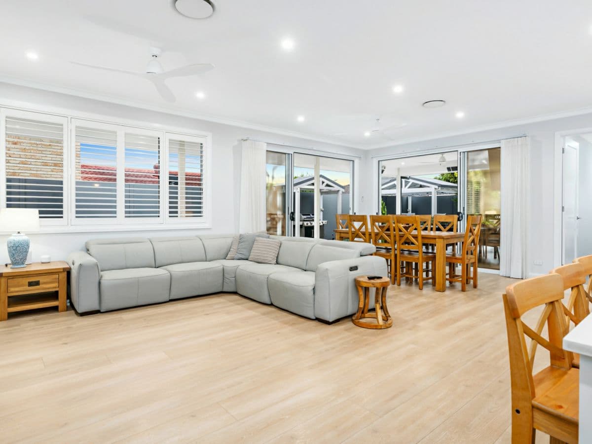 51 Morshead Road, MOUNT ANNAN, Mount Annan - Thumbnail 7