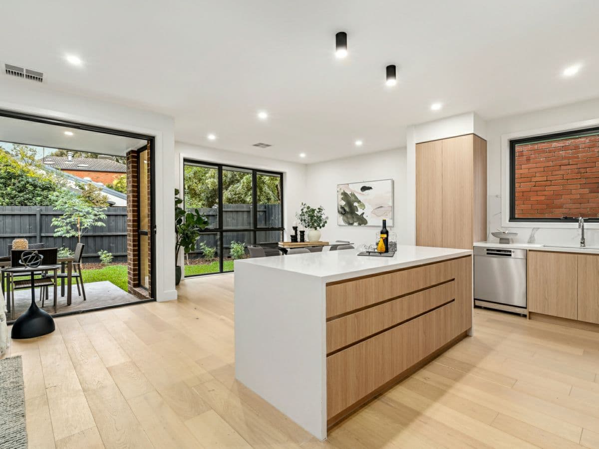 9 Barter Crescent, FOREST HILL, Forest Hill - Thumbnail 5