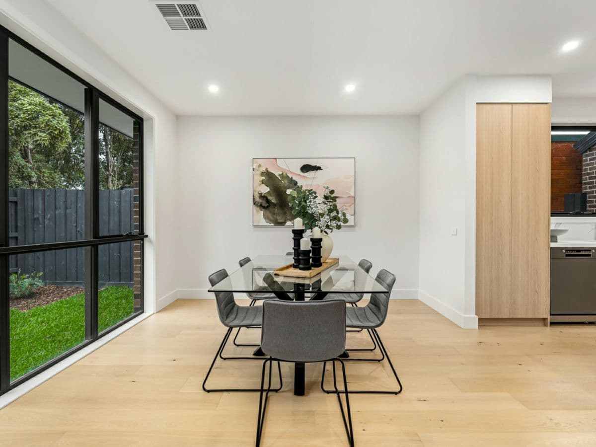 9 Barter Crescent, FOREST HILL, Forest Hill - Thumbnail 6