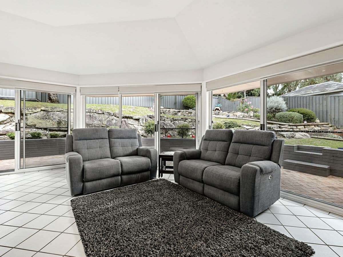 12 Falmar Place, WORONORA HEIGHTS, Woronora Heights - Thumbnail 2