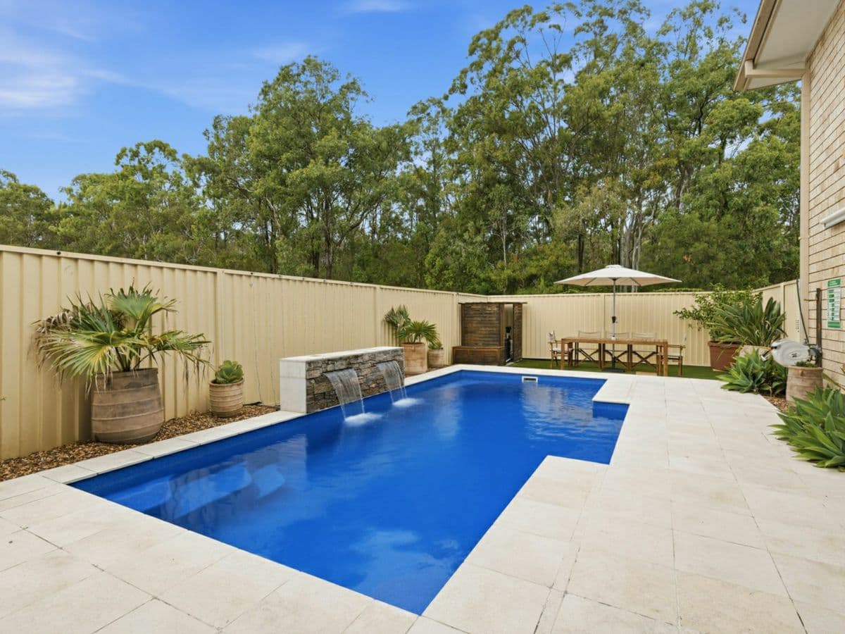 2 Freeman Place, BRACKEN RIDGE, Bracken Ridge - Thumbnail 4