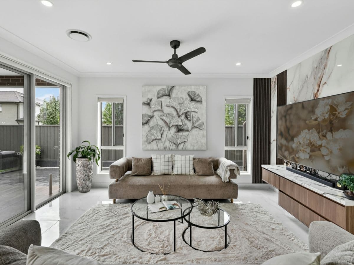 17 Aisbett Street, MARSDEN PARK, Marsden Park - Thumbnail 2