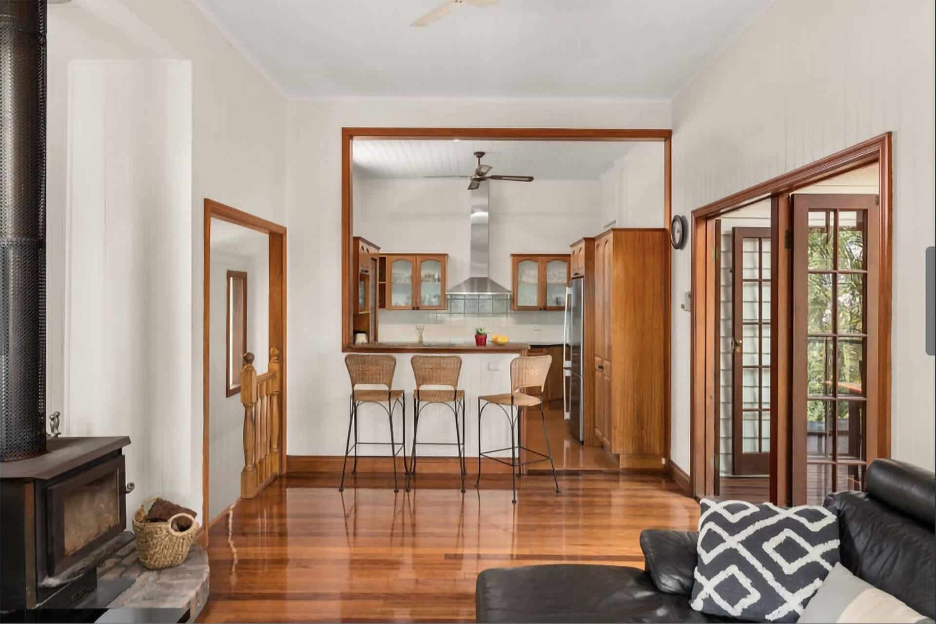 156 Simpsons Rd Bardon, Bardon - Thumbnail 4
