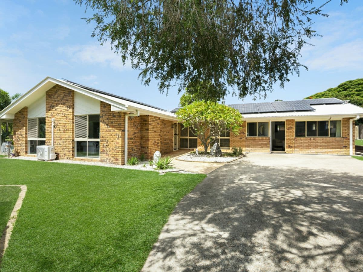 72 Englefield Road, OXLEY, Oxley - Image 1