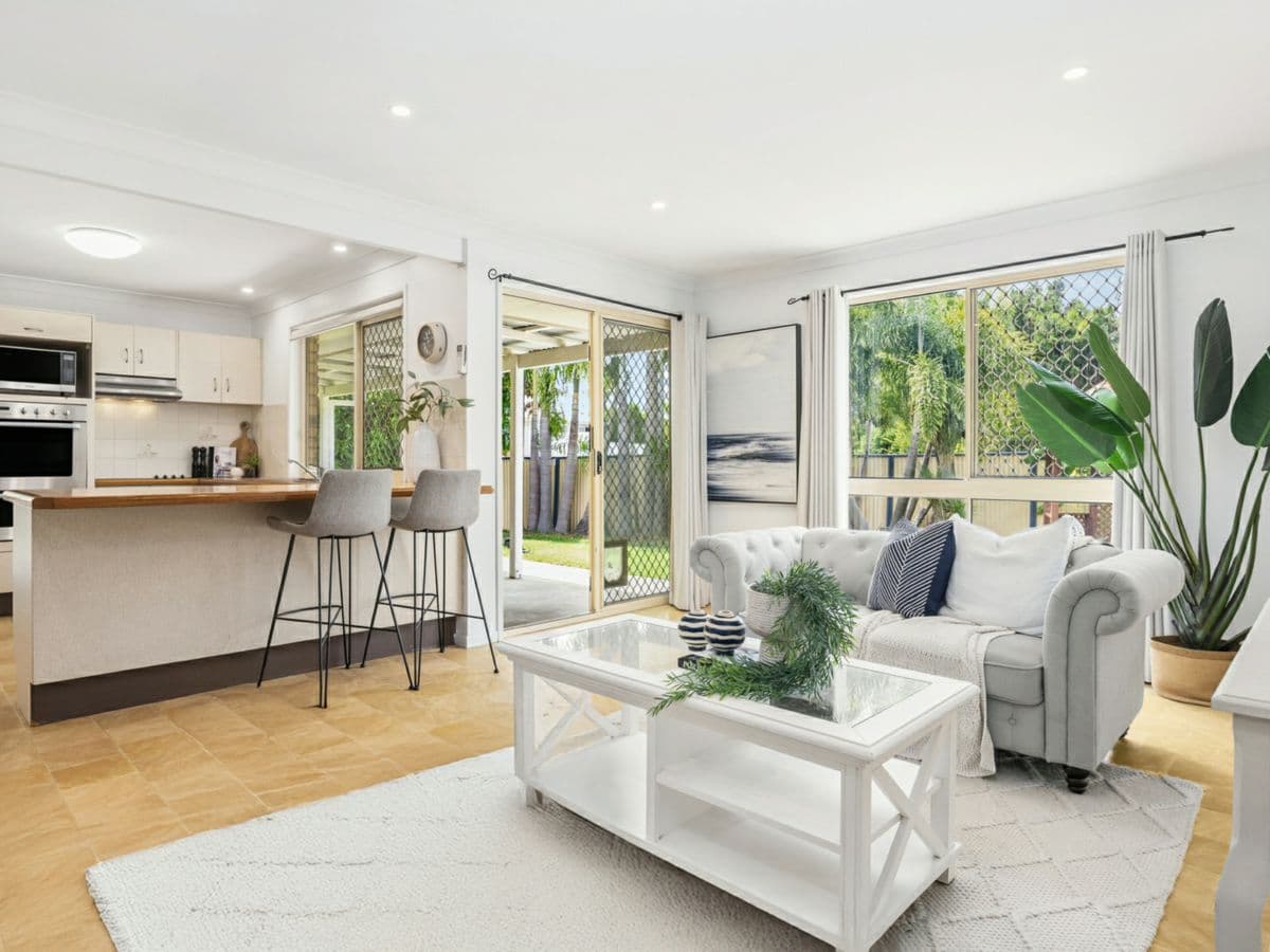 72 Englefield Road, OXLEY, Oxley - Thumbnail 6