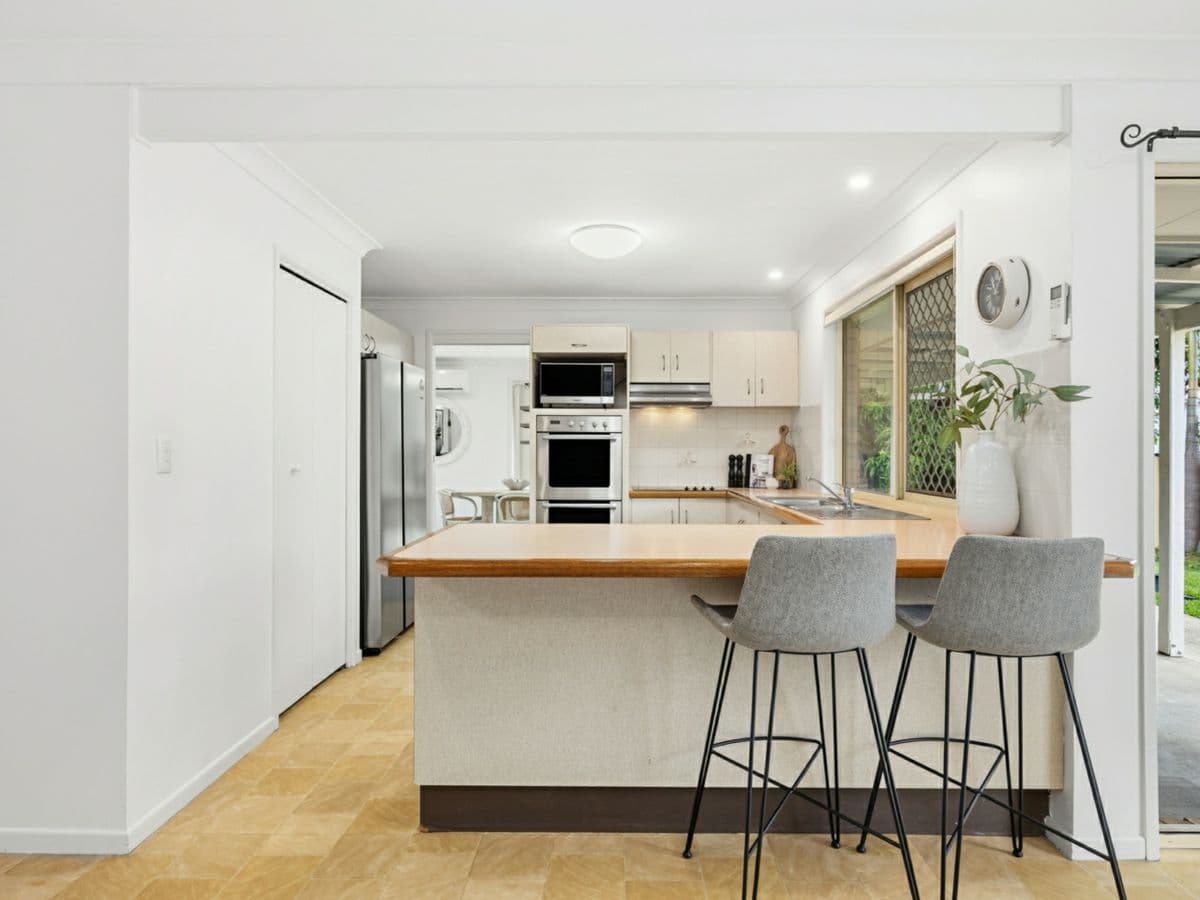 72 Englefield Road, OXLEY, Oxley - Thumbnail 8