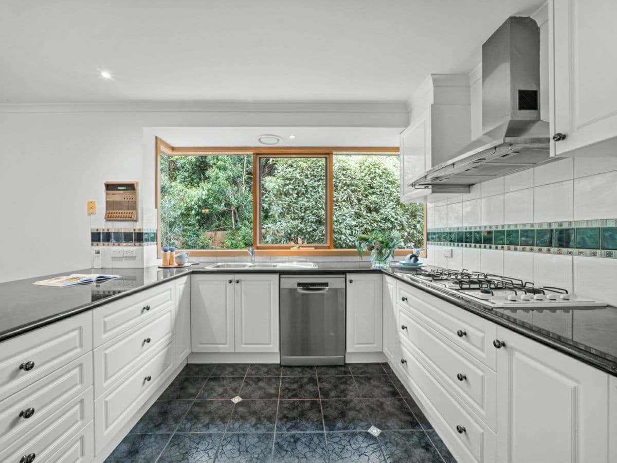 4 Dundee Court, TEMPLESTOWE, Templestowe - Thumbnail 7