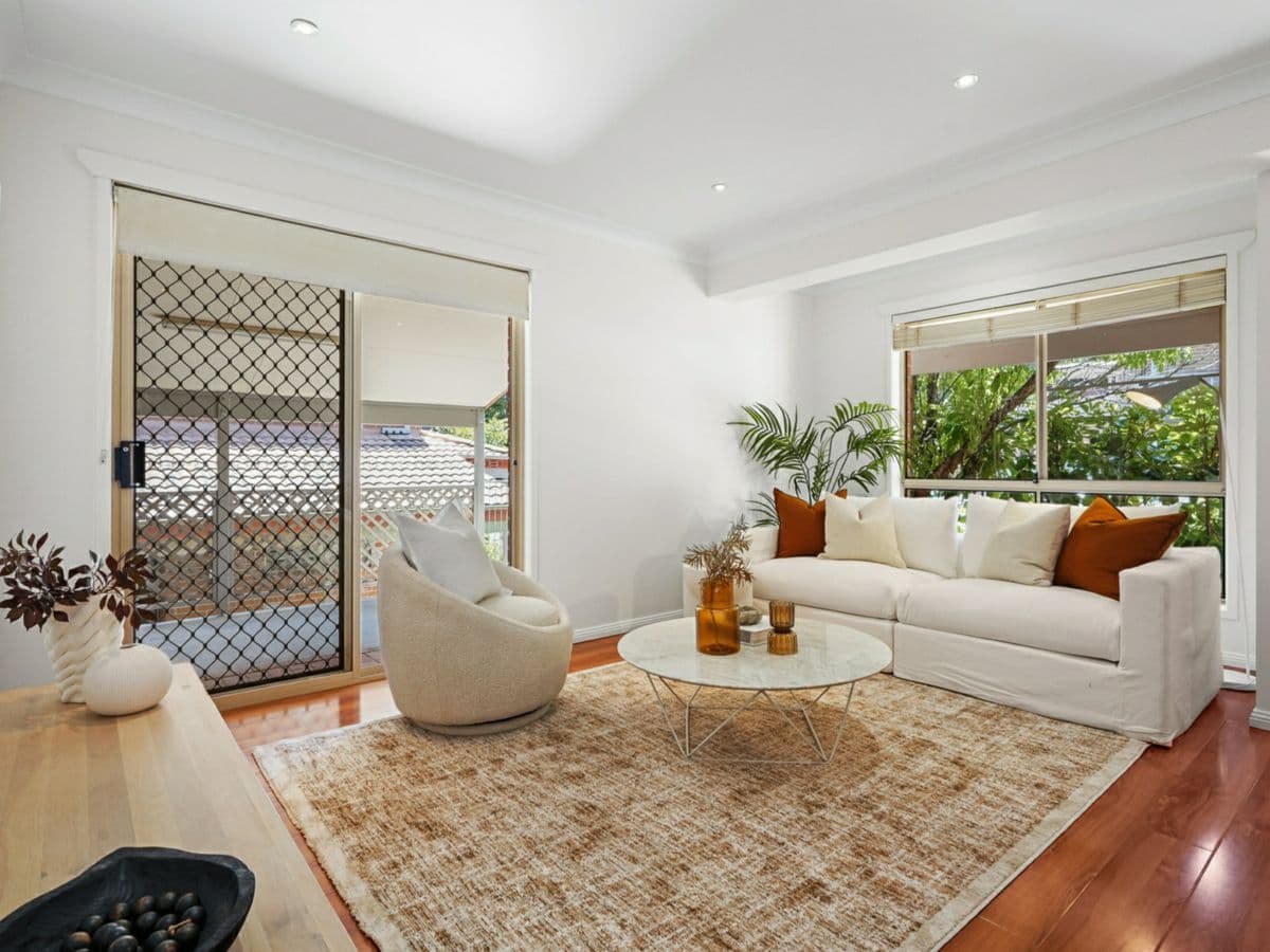 6 Summerwood Way, BEECROFT, Beecroft - Thumbnail 2