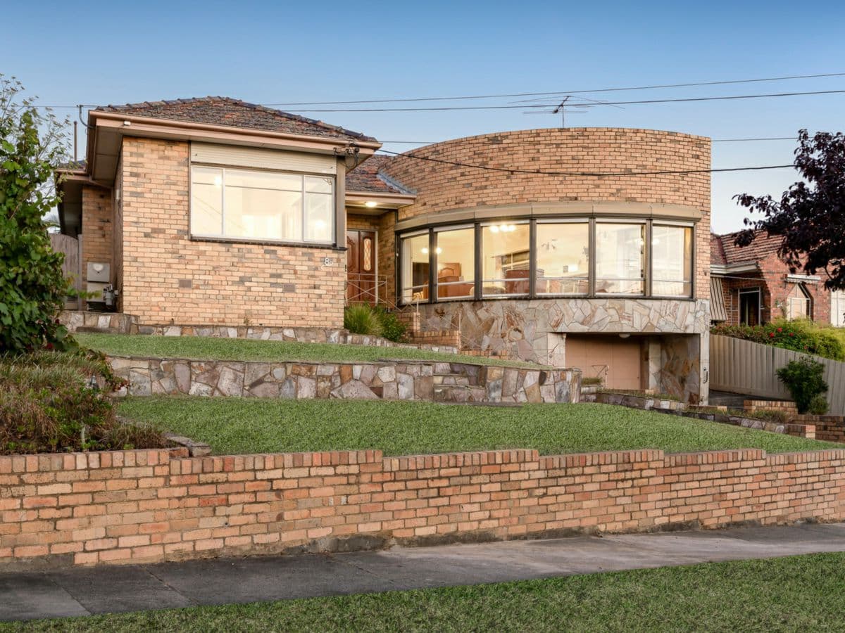 8 Stafford Street, PRESTON, Preston - Image 1