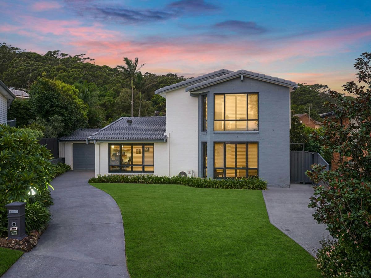 12 Parklands Close, BATEAU BAY, Bateau Bay - Thumbnail 4