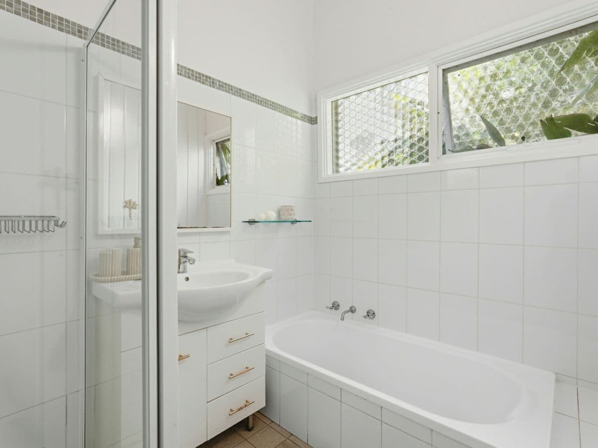 232 The Round Drive, AVOCA BEACH, Avoca Beach - Thumbnail 7