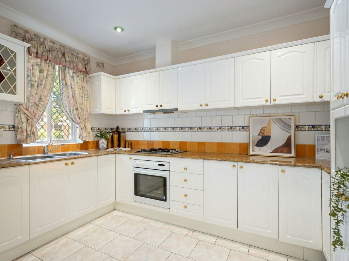 15 Guinea Street, KOGARAH, Kogarah - Thumbnail 4
