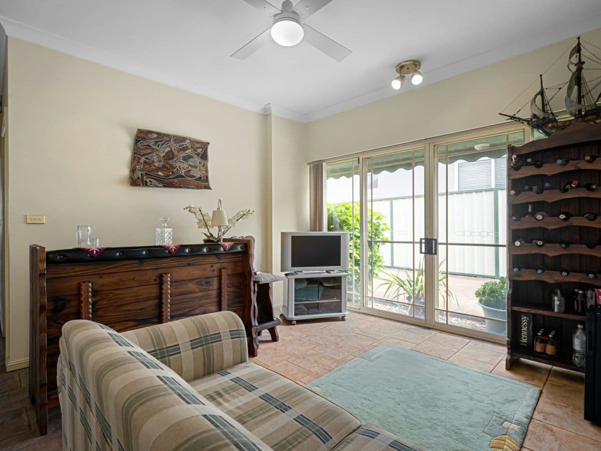 6 Evans Street, SANS SOUCI, Sans Souci - Thumbnail 4