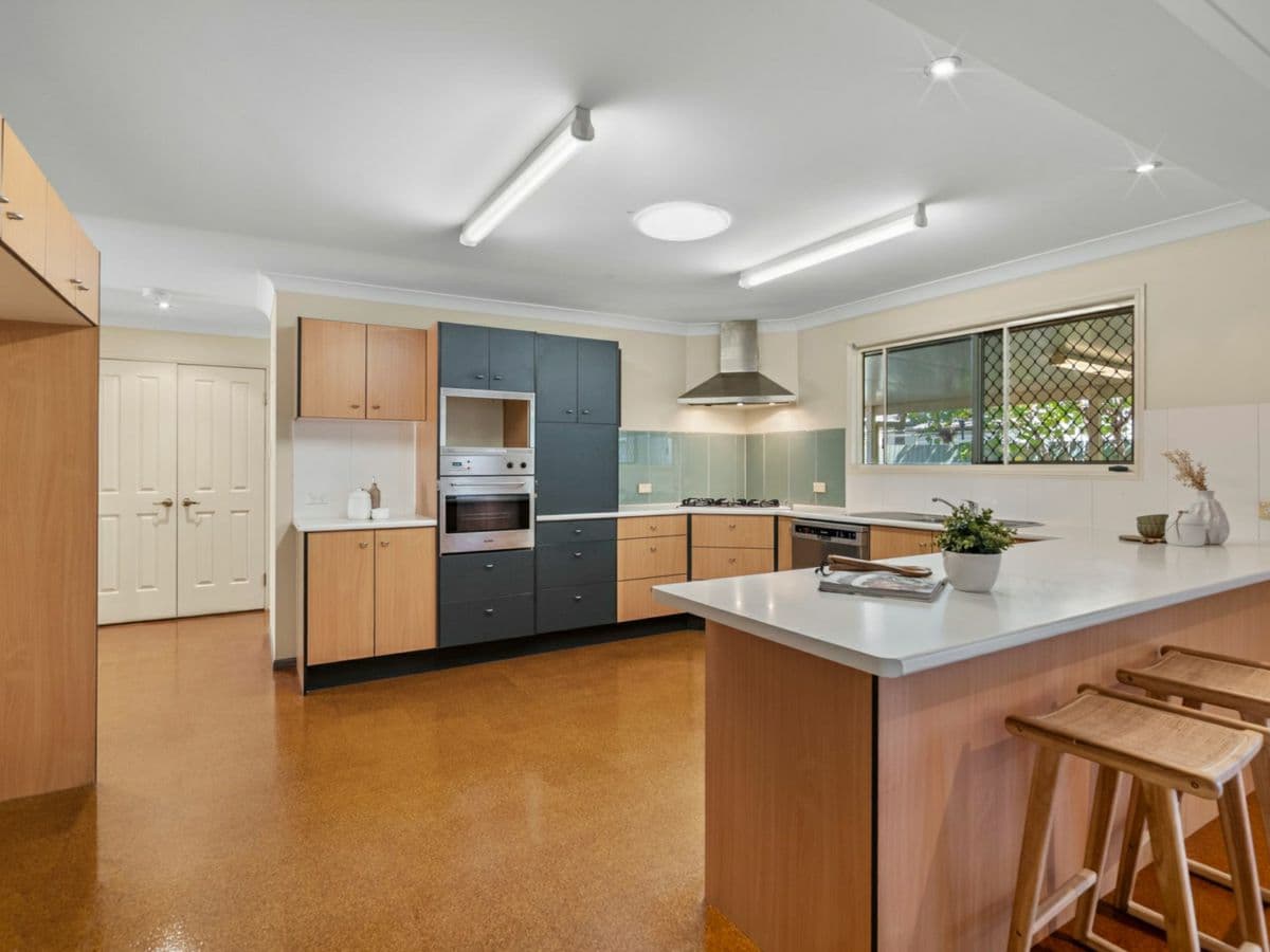 33 Norman Street, WOOLOOWIN, Wooloowin - Thumbnail 5