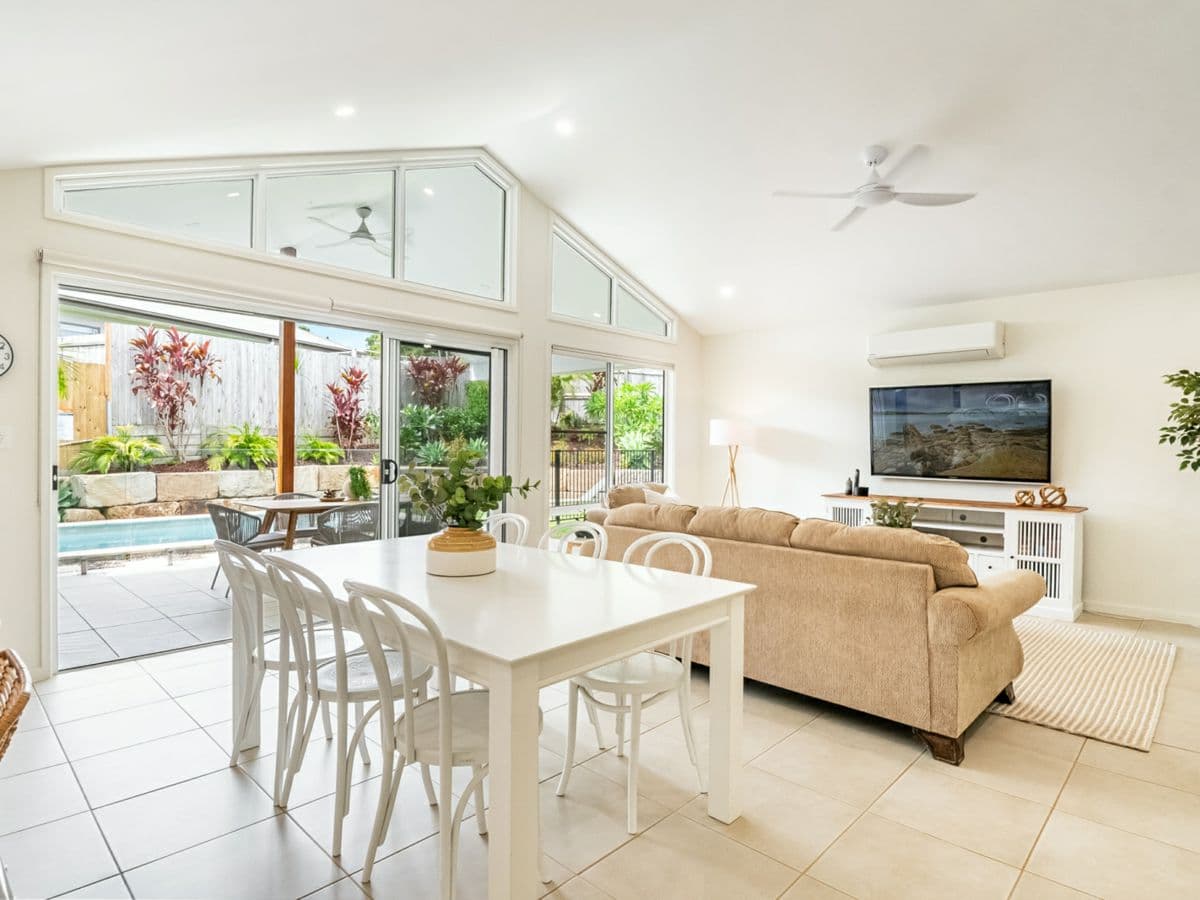 33 Outrigger Road, LENNOX HEAD, Lennox Head - Image 1
