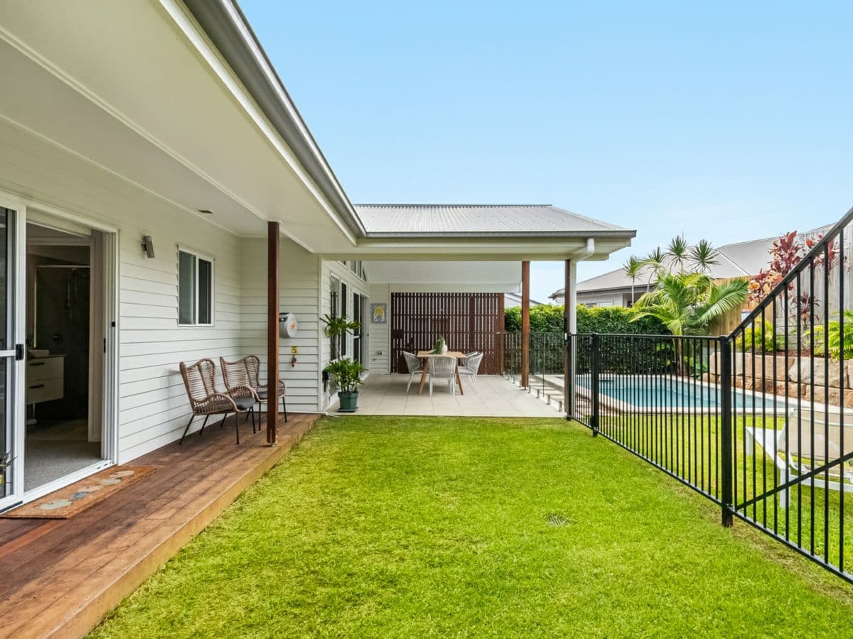33 Outrigger Road, LENNOX HEAD, Lennox Head - Thumbnail 3