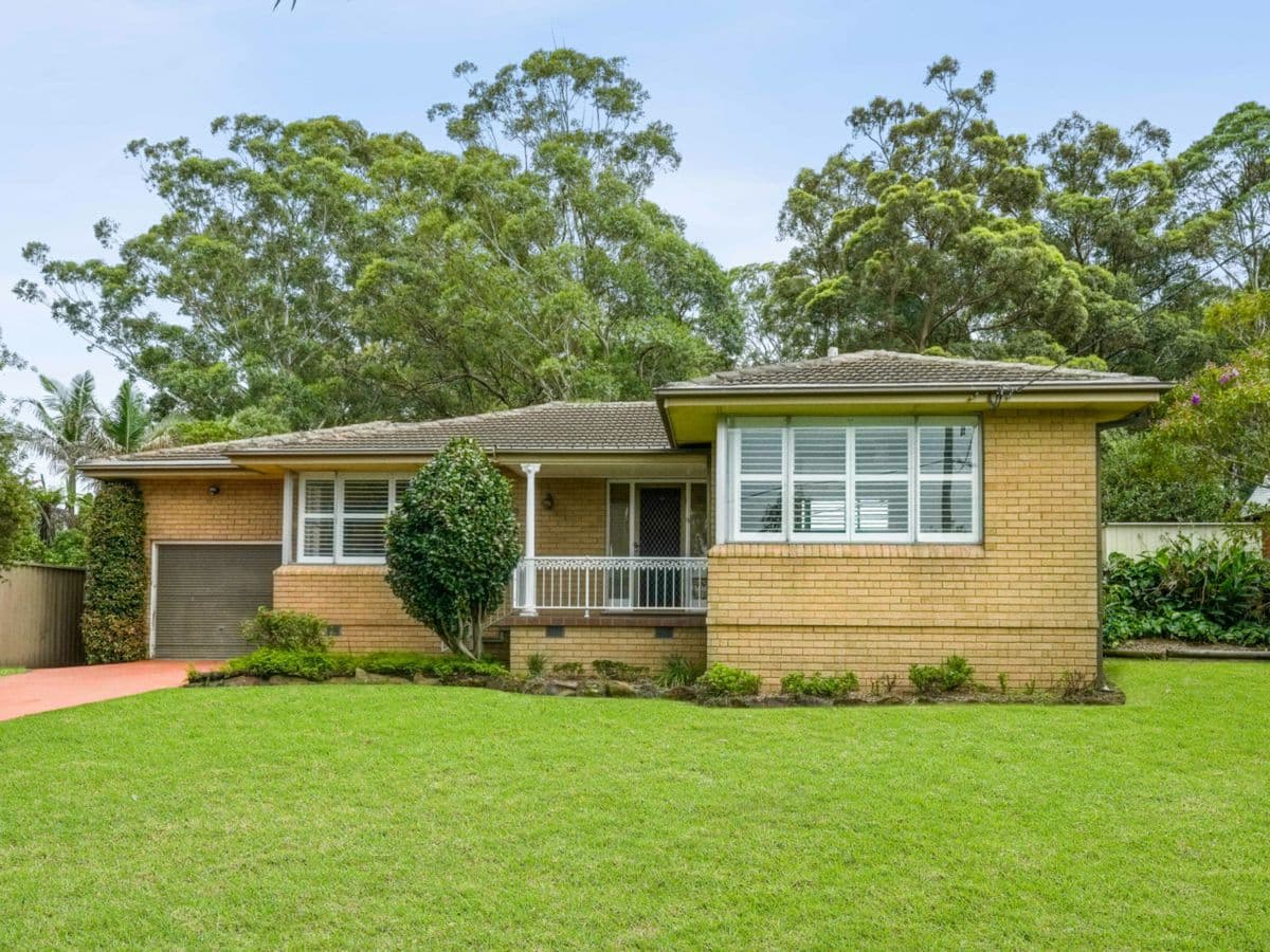19 Robbie Crescent, CARLINGFORD, Carlingford - Image 1