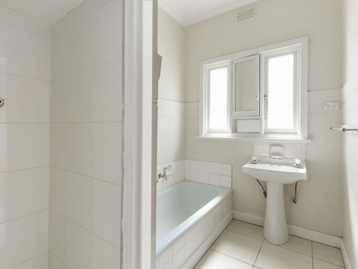 230 Rossmoyne Street, THORNBURY, Thornbury - Thumbnail 7