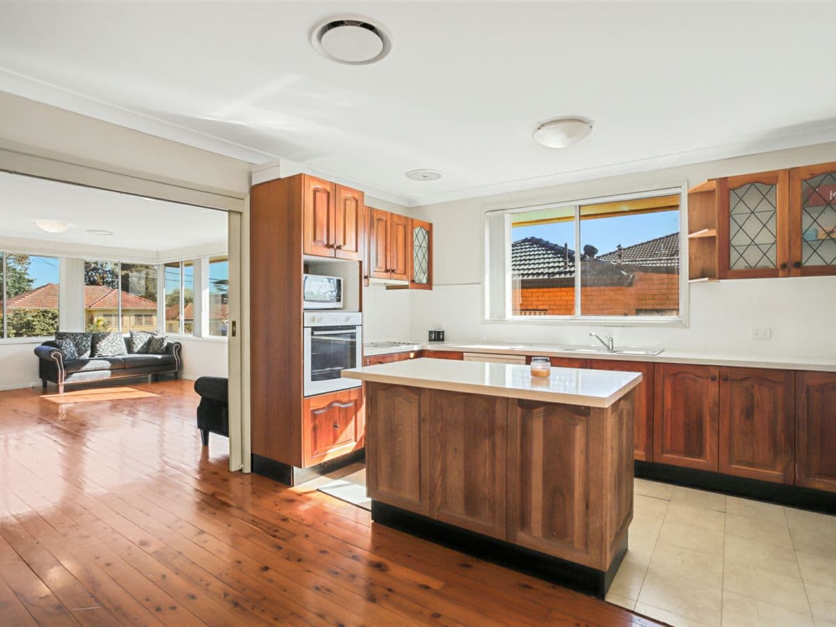 27 Hudson Street, WENTWORTHVILLE, Wentworthville - Thumbnail 4