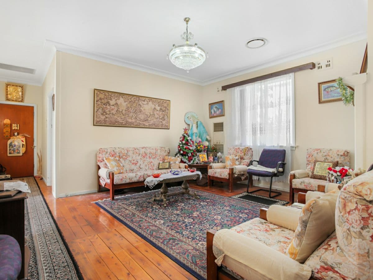14 Killeen Street, WENTWORTHVILLE, Wentworthville - Thumbnail 3