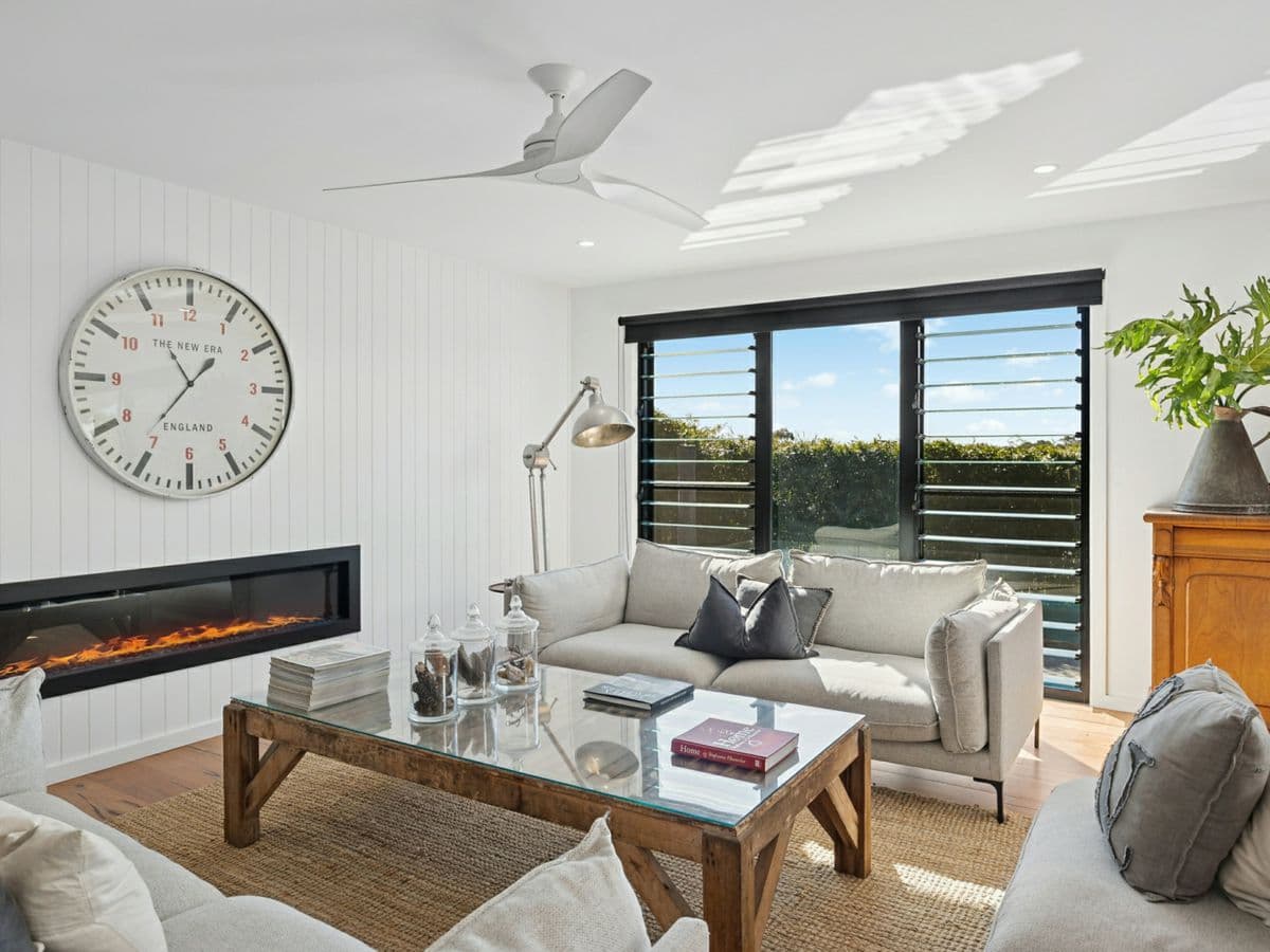 32 Seaspray Street, NARRAWALLEE, Narrawallee - Thumbnail 5