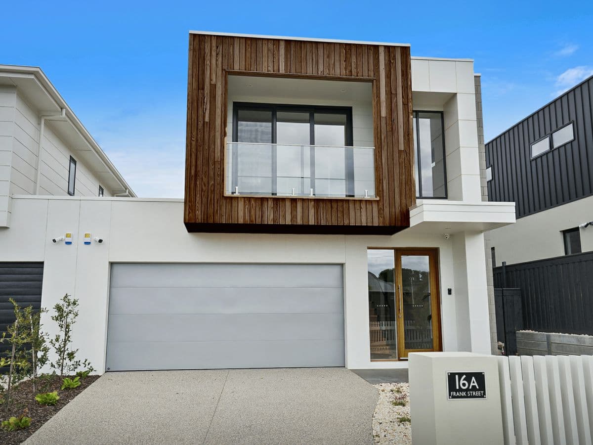 16A Frank Street, NEWTOWN, Newtown - Image 1