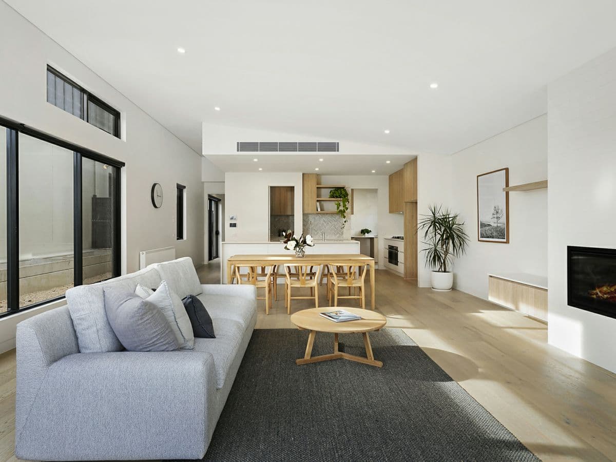 16A Frank Street, NEWTOWN, Newtown - Thumbnail 2