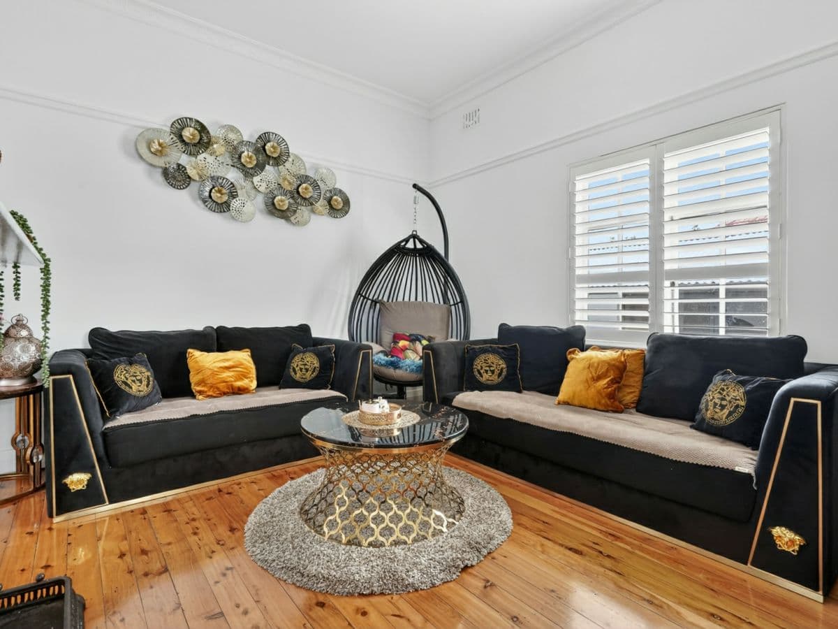 26 Fullagar Road, WENTWORTHVILLE, Wentworthville - Thumbnail 3
