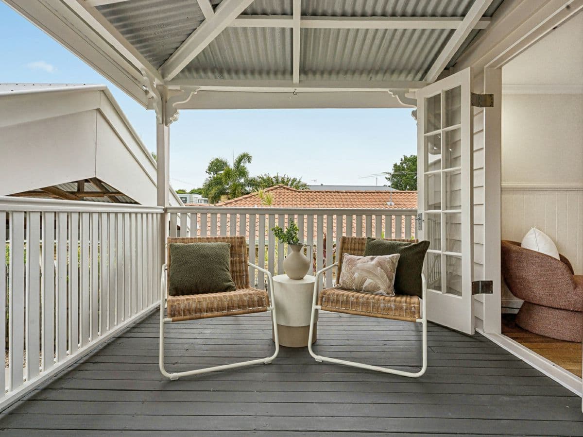 37 Oates Street, KEDRON, Kedron - Thumbnail 6