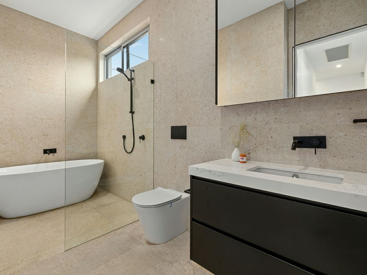 137b Caringbah Road, CARINGBAH, Caringbah - Thumbnail 8