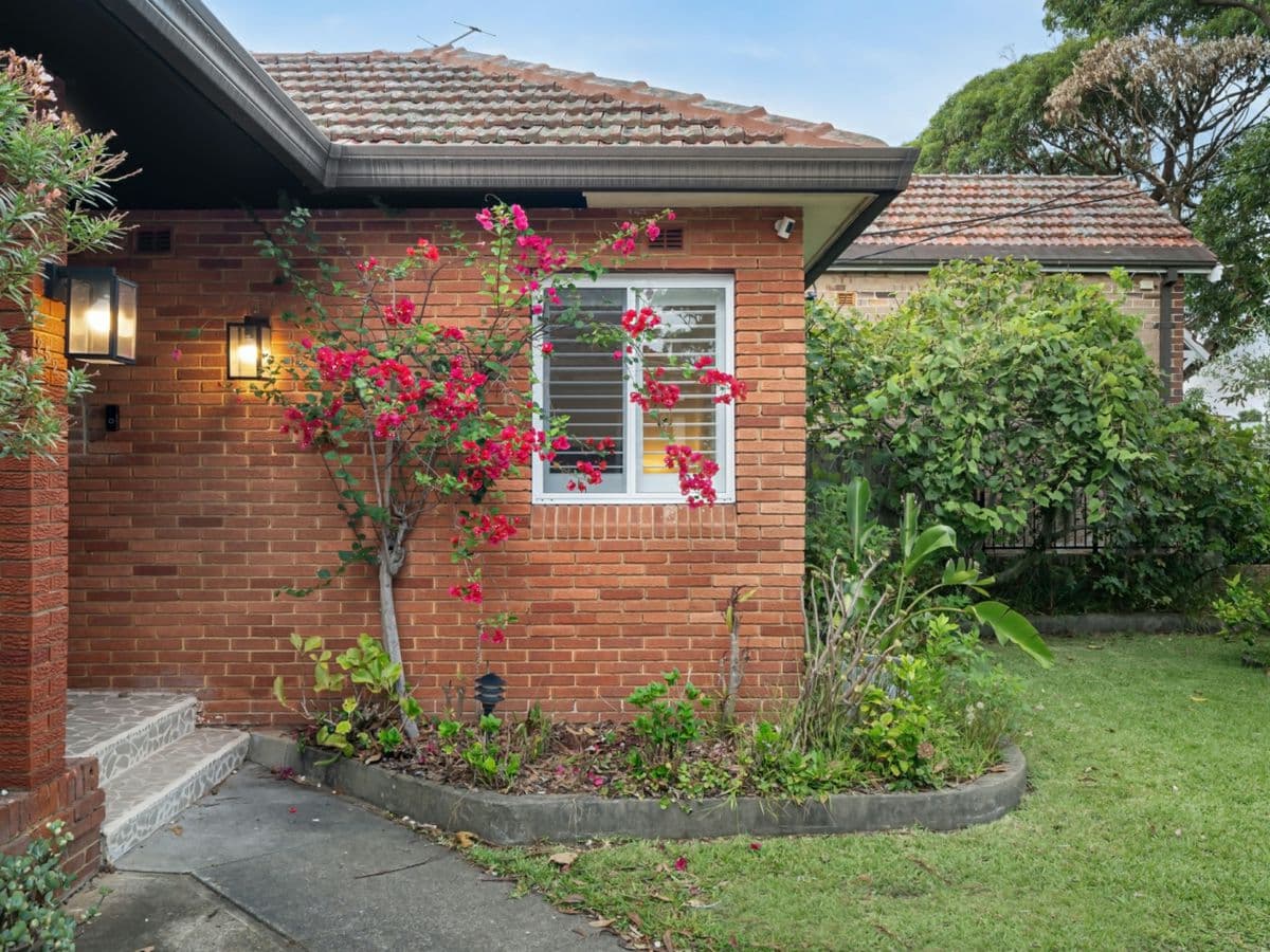 252 Wollongong Road, ARNCLIFFE, Arncliffe - Thumbnail 2
