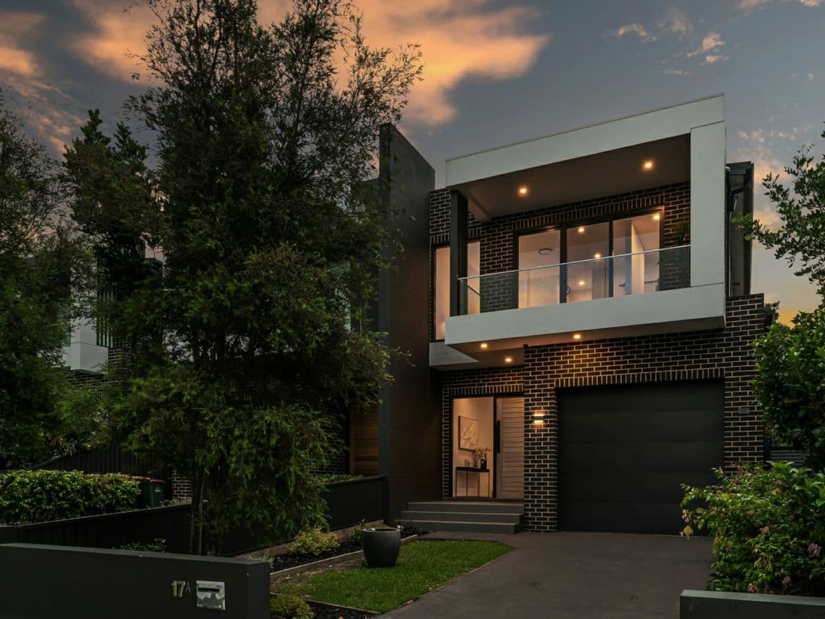 17a Milburn Road, GYMEA, Gymea - Image 1