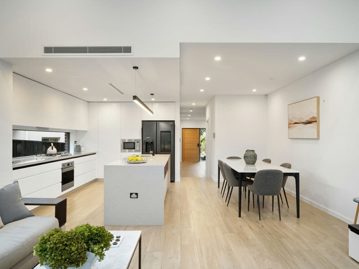 17a Milburn Road, GYMEA, Gymea - Thumbnail 4