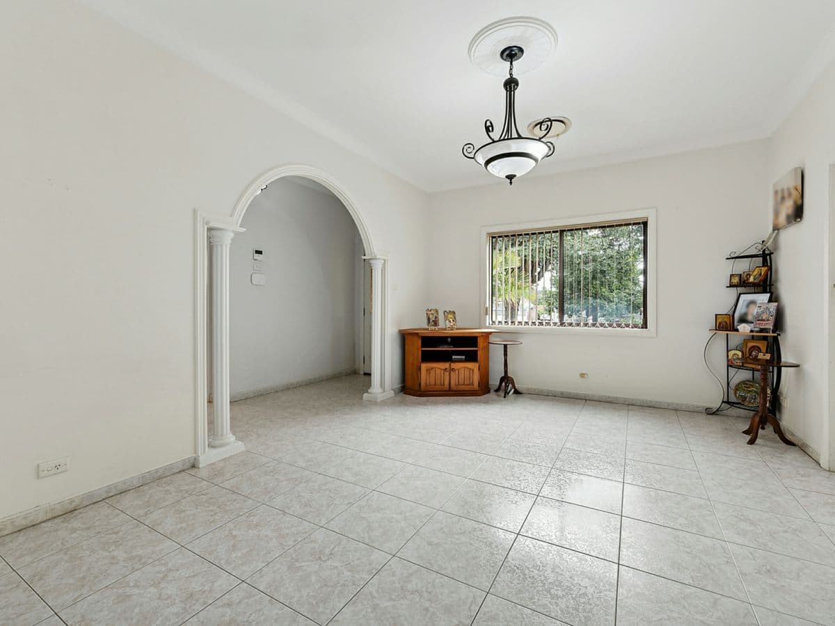 146 Northam Avenue, BANKSTOWN, Bankstown - Thumbnail 3