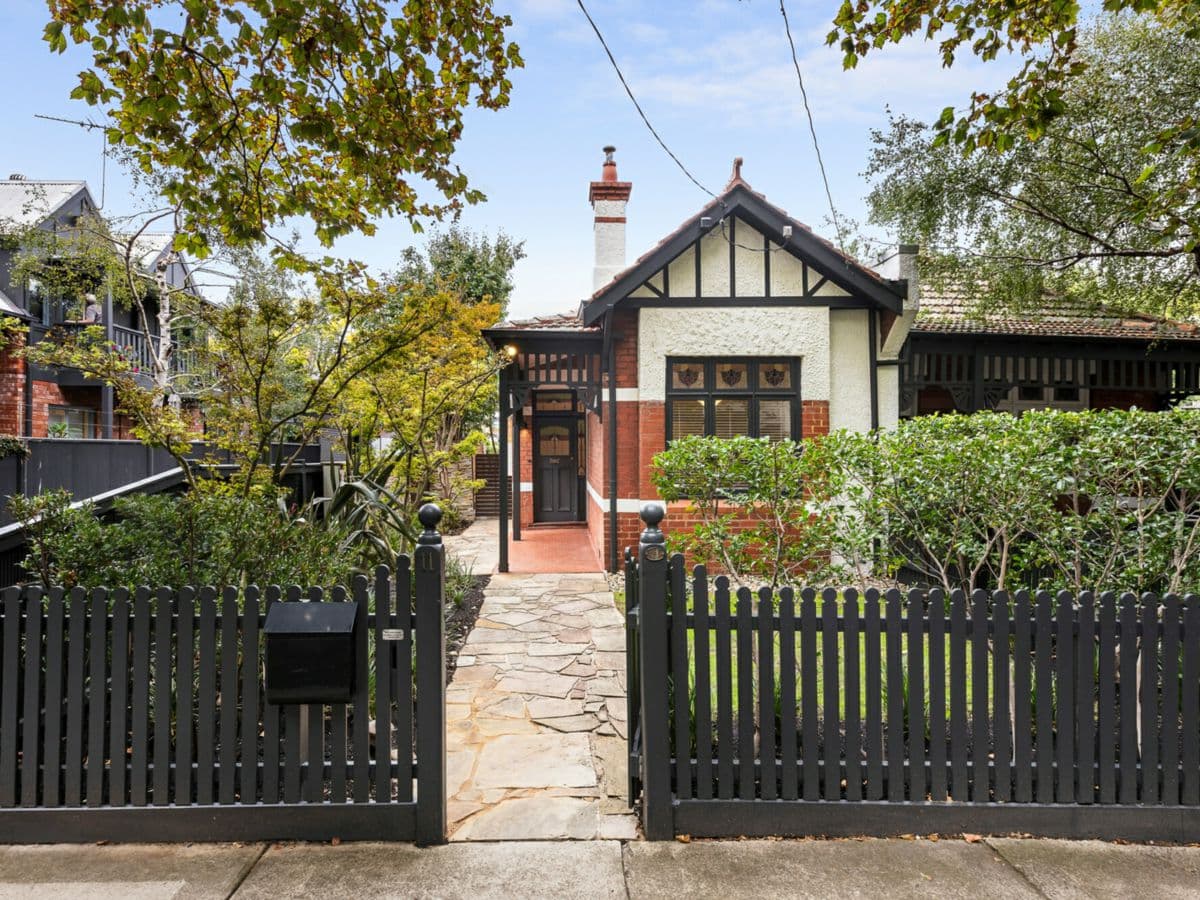 11 Meredith Street, ELWOOD, Elwood - Image 1