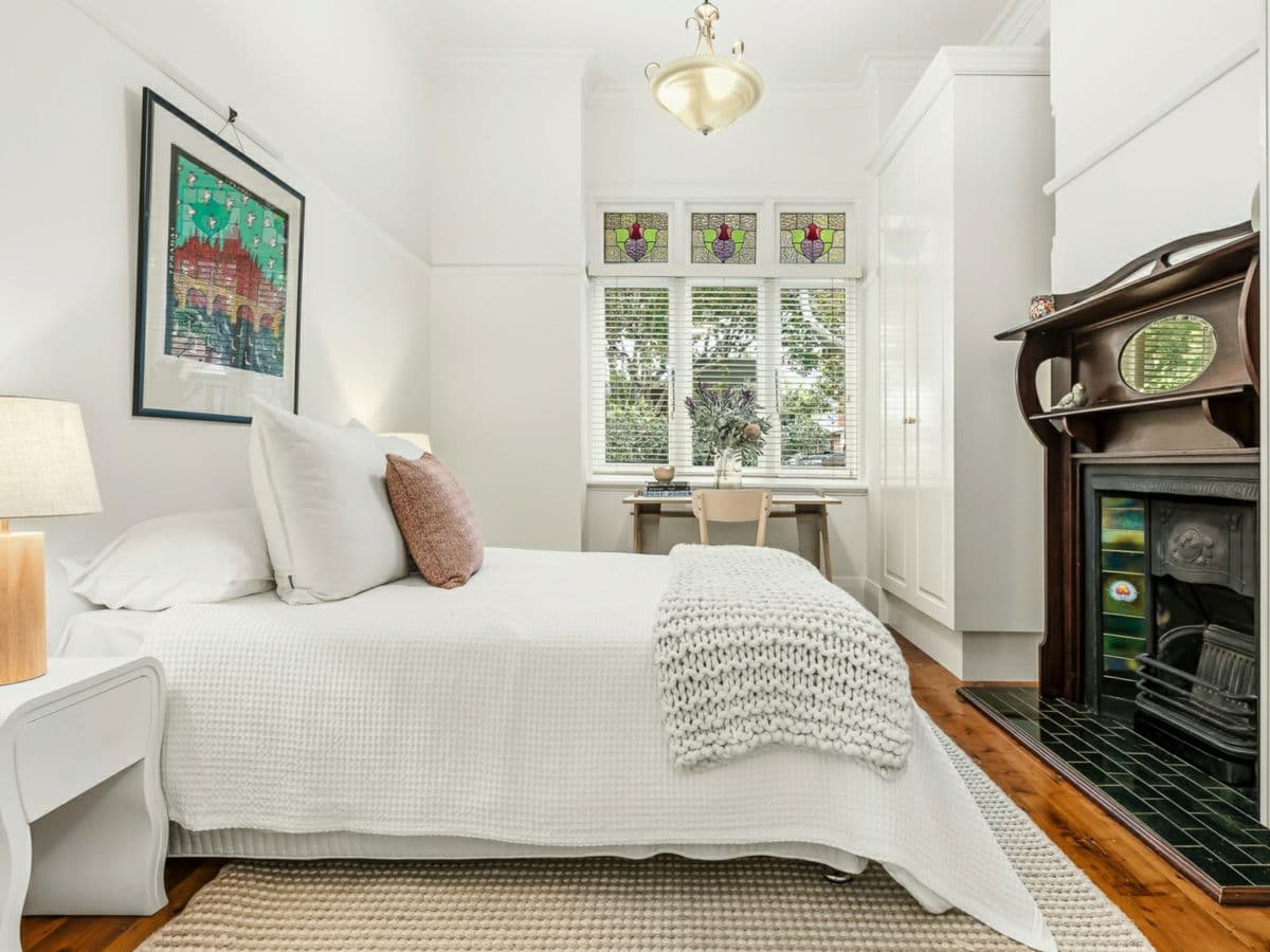 11 Meredith Street, ELWOOD, Elwood - Thumbnail 6