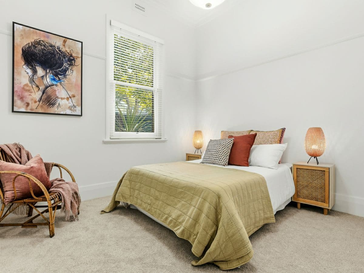 11 Meredith Street, ELWOOD, Elwood - Thumbnail 8
