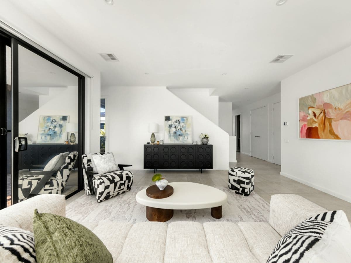 41 Silver Leaf Circuit, DONCASTER, Doncaster - Thumbnail 3