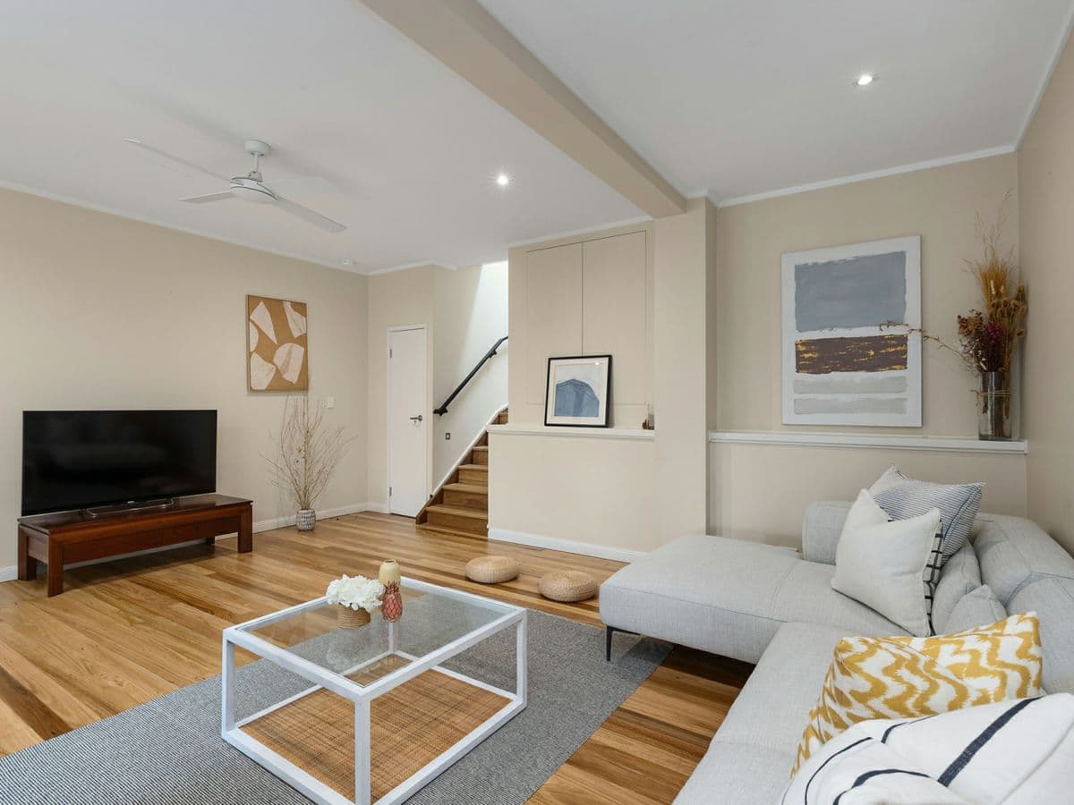 9 Meluca Crescent, HORNSBY HEIGHTS, Hornsby Heights - Thumbnail 3