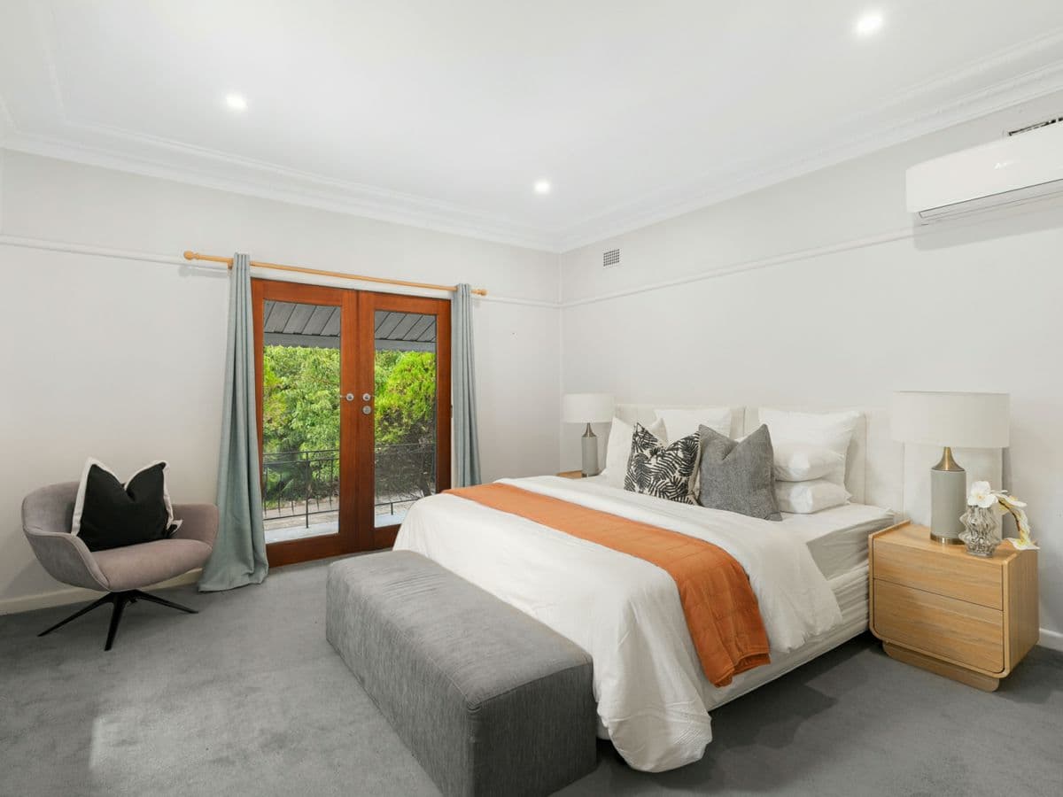 32 Manning Road, GLADESVILLE, Gladesville - Thumbnail 5