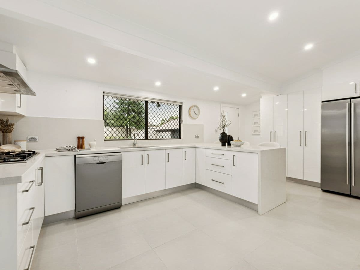14 Gannons Avenue, HURSTVILLE, Hurstville - Thumbnail 2